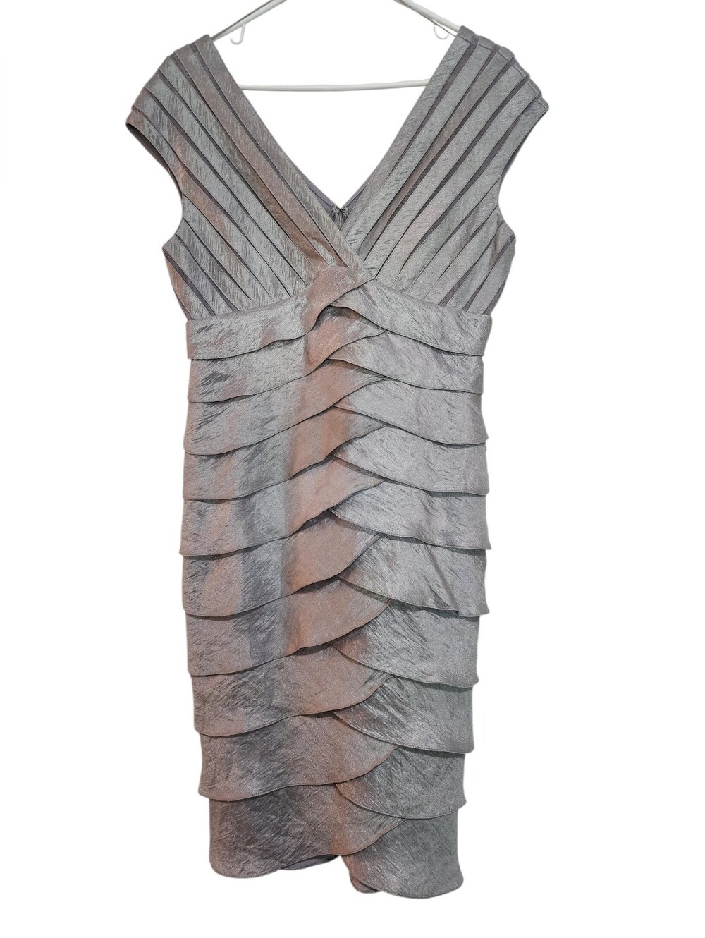 Adrianna Papell Silver Tiered Cap Sleeves V-Neck Midi Dress SZ 10